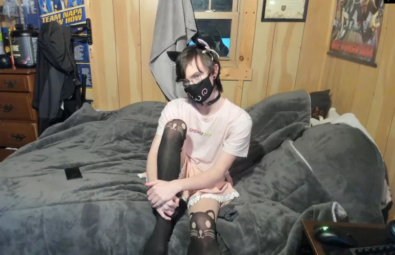 So um....hi~ So um....hi~