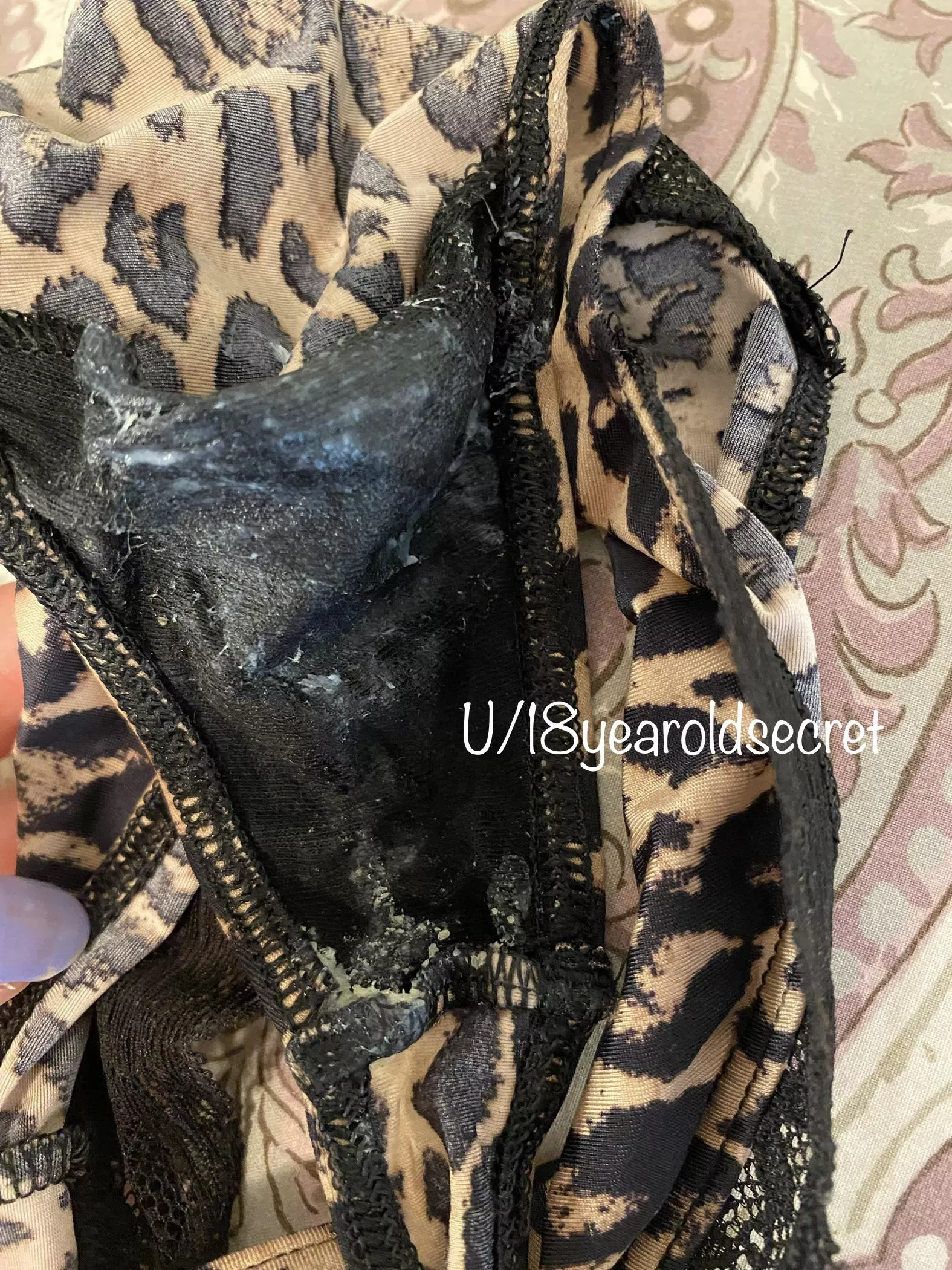 Soaked with my cum & cream after stuffing and playing in these ! ??