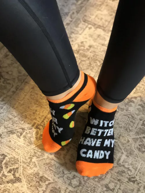 Socks and leggings, perfect combo to make you hard 🎃 OnlyFans /KristineRose87