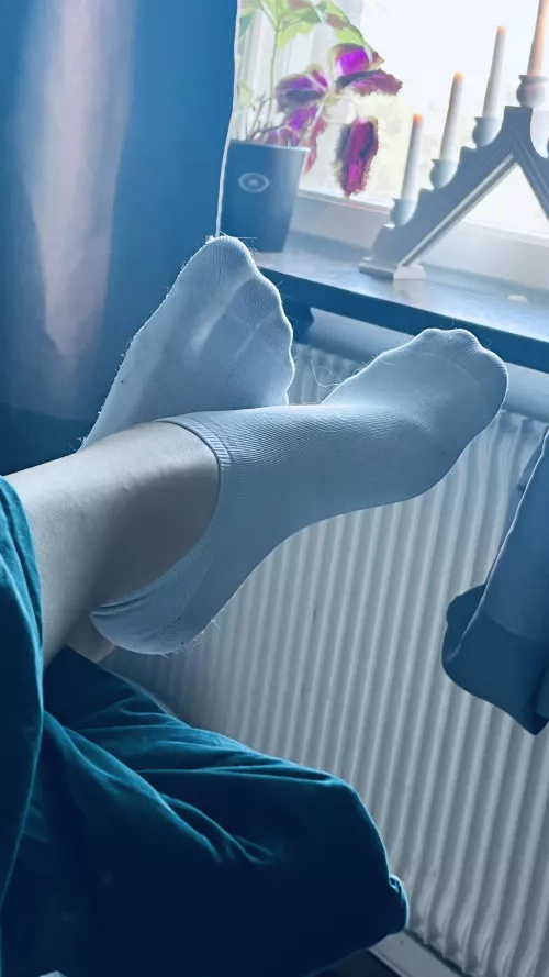 Soft socks. 🤍🦶🏼