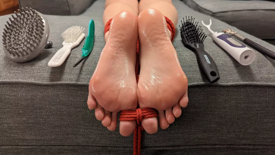 SoleSerenity22's soles prepped for hours of torture [OC]