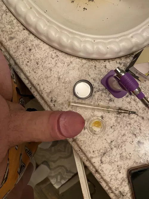 So(m)e dicks and dabs?
