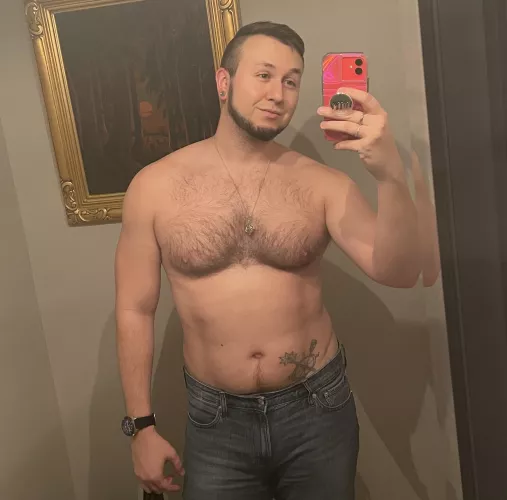 Some dude told me all I’m showing in my pics is stretch marks. He also told me to “eat more twinkies”. 👌😂 Some dude told me all I’m showing in my pics is stretch marks. He also told me to “eat more twinkies”. 👌😂