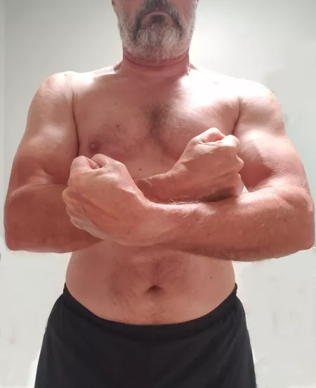 Some gray beard forearm. ๐ Some gray beard forearm. ๐
