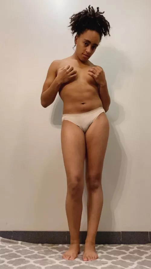 Some times I just strip down at work. What are ya gunna do about it HR?? 😝