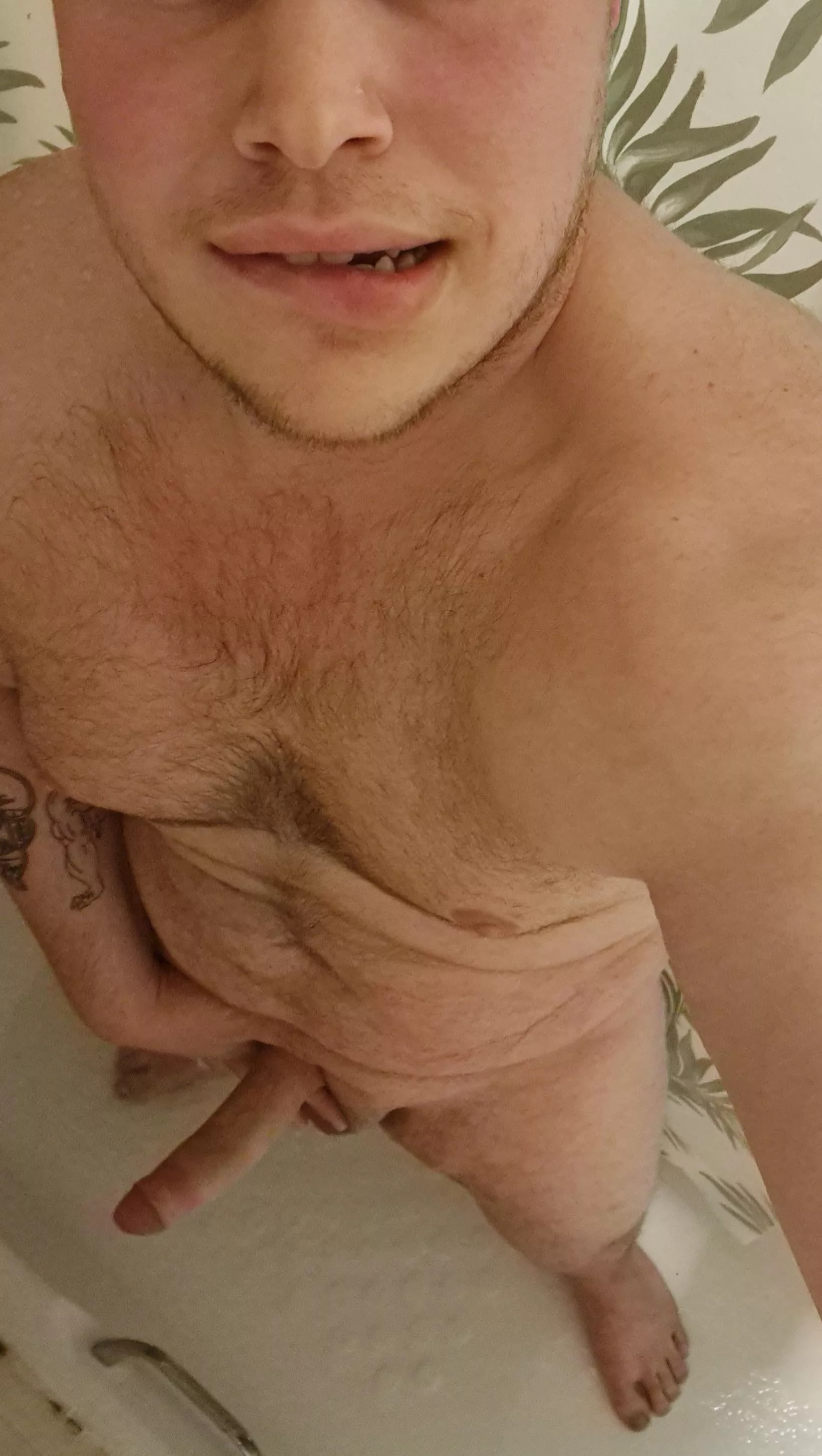 Someone come grab my cock please [m29]