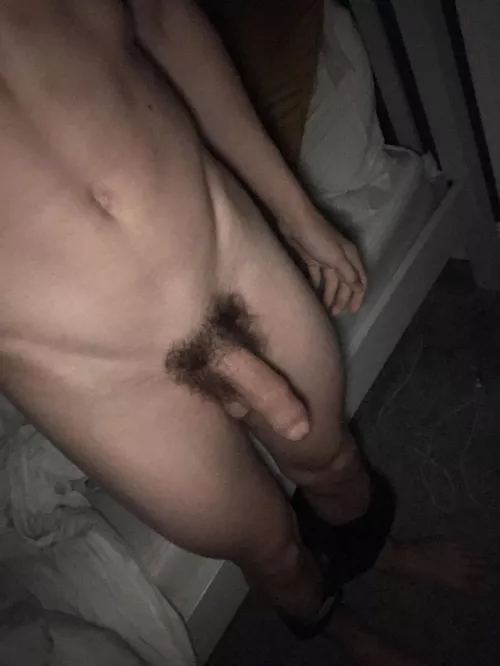 Someone get me hard