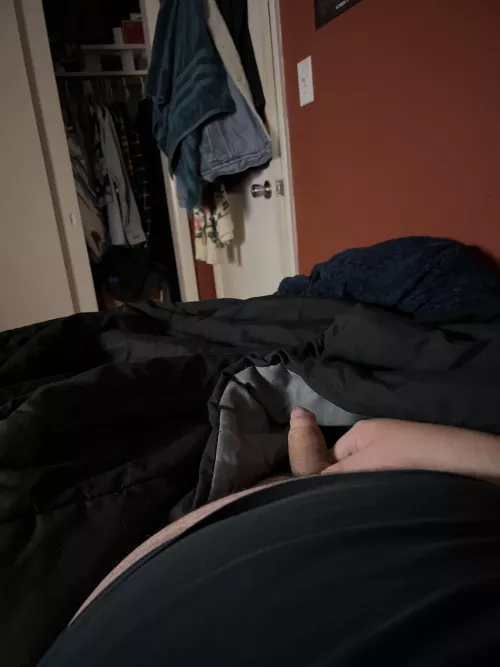 Someone please help me make him hard! Dms open