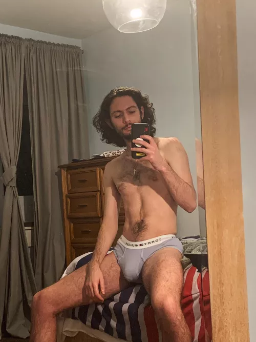 Someone unwrap my bulge this Christmas