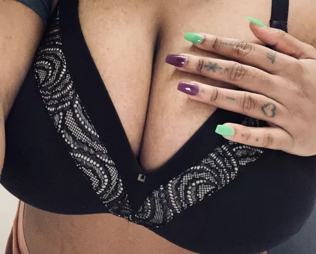 Something about multi colored nails ๐ฎ๐ what colors should I do next?๐