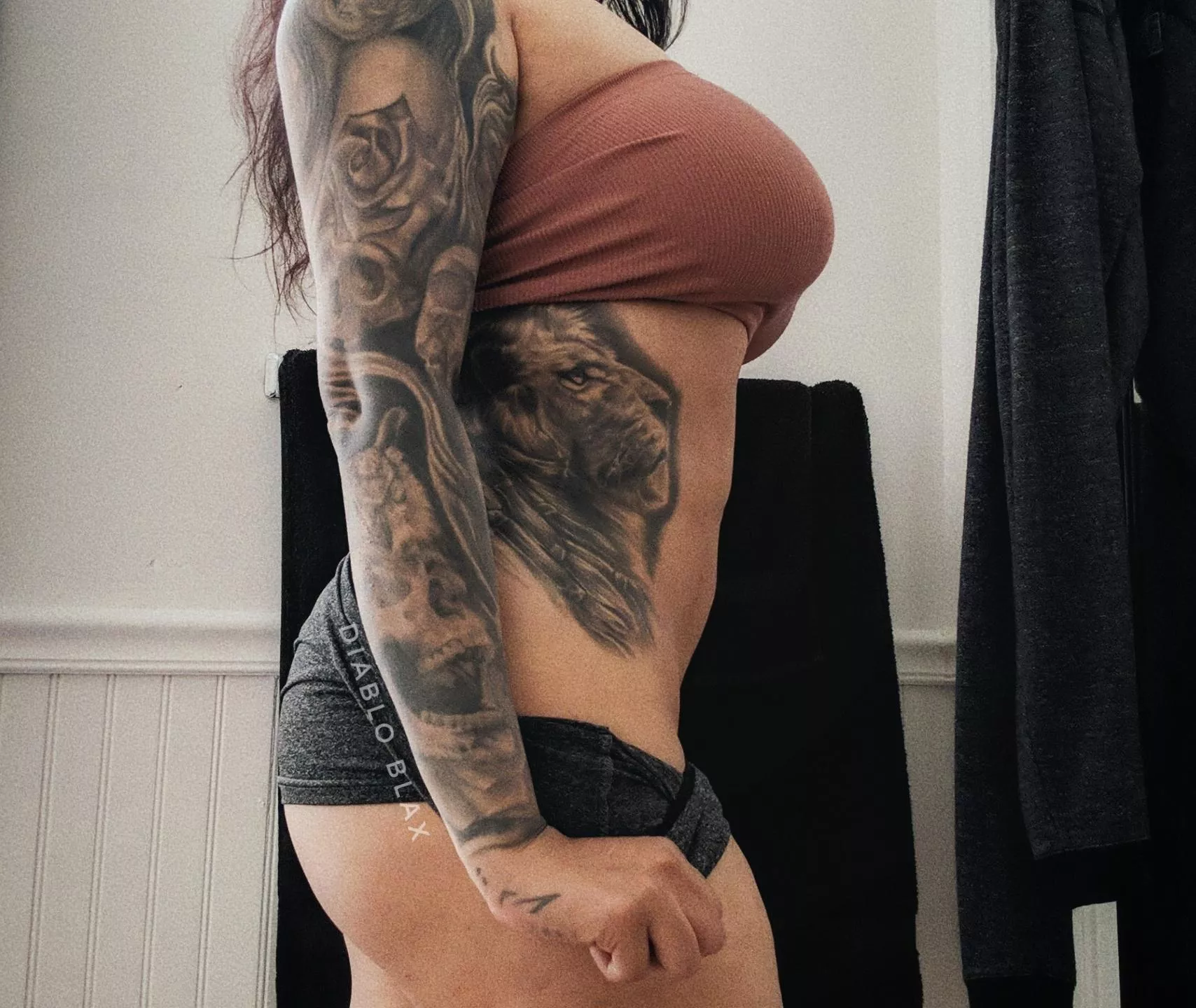 Something about tattoos....👀😈 Something about tattoos....👀😈