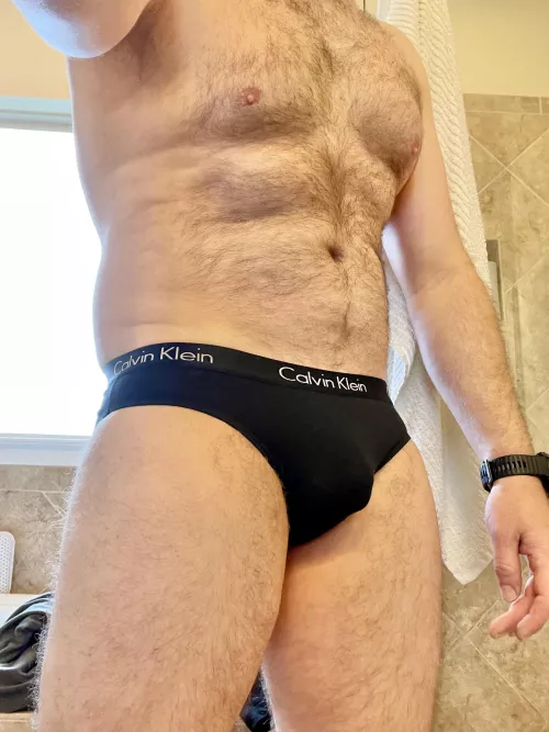 Something about these simple black calvins makes this man feel sexy as hell 🔥