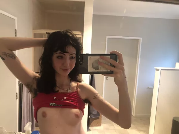 Sometimes I feel like my armpit hair is a littleโฆ too much, but u guys make me feel like the sexiest woman alive with it so for that I thank u all, u all so damn sweet and supportive