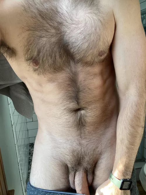 Sometimes that exhibitionist urge hits even when it’s a WFH day. [37] I wonder if any of my neighbors perv on this Reddit?