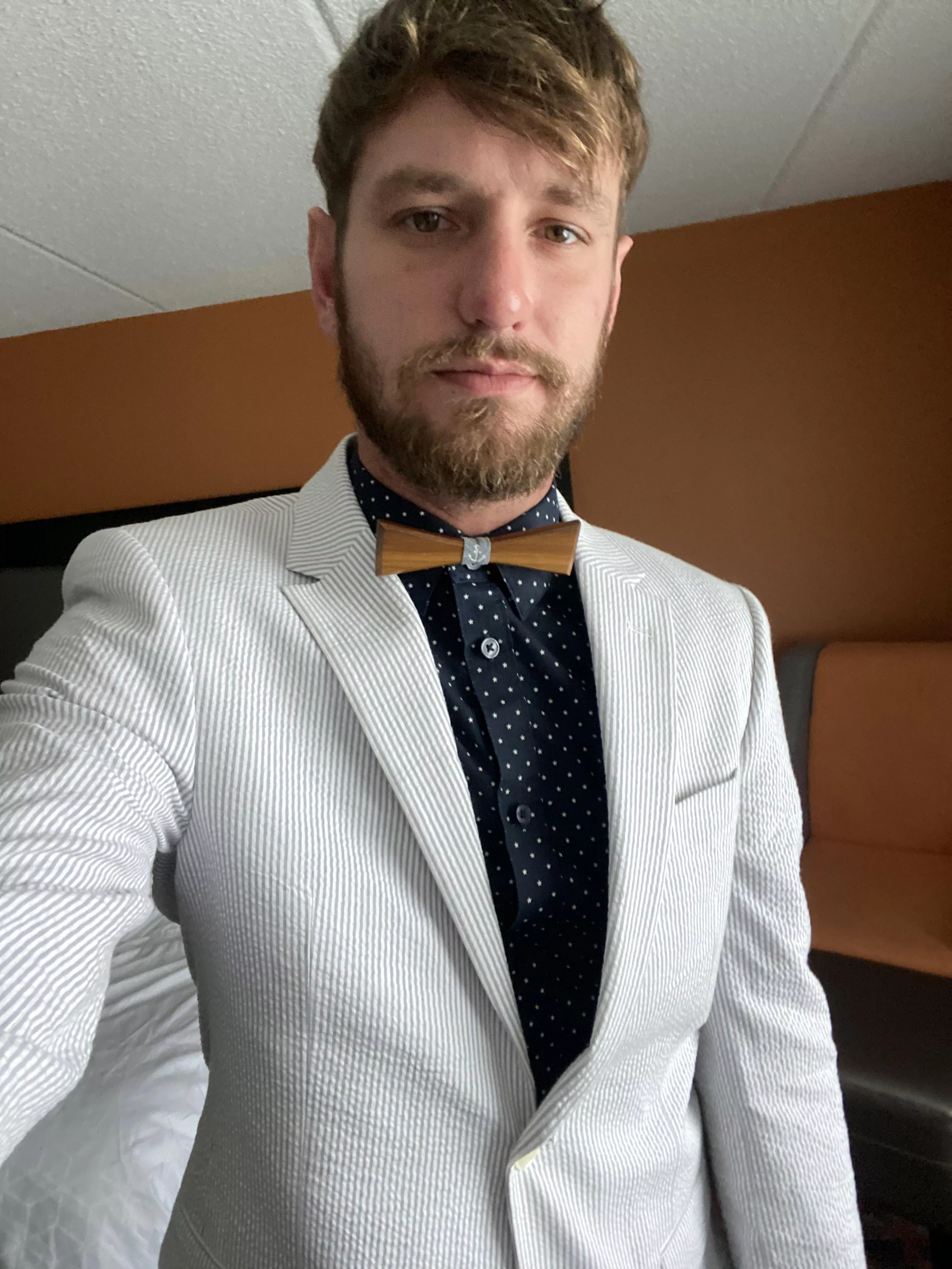 Sometimes you just gotta look dapper. My best friends have the nickname “dandy boy” for me, mainly because it fits when I dress dapper. But it works because I also like dudes 😂