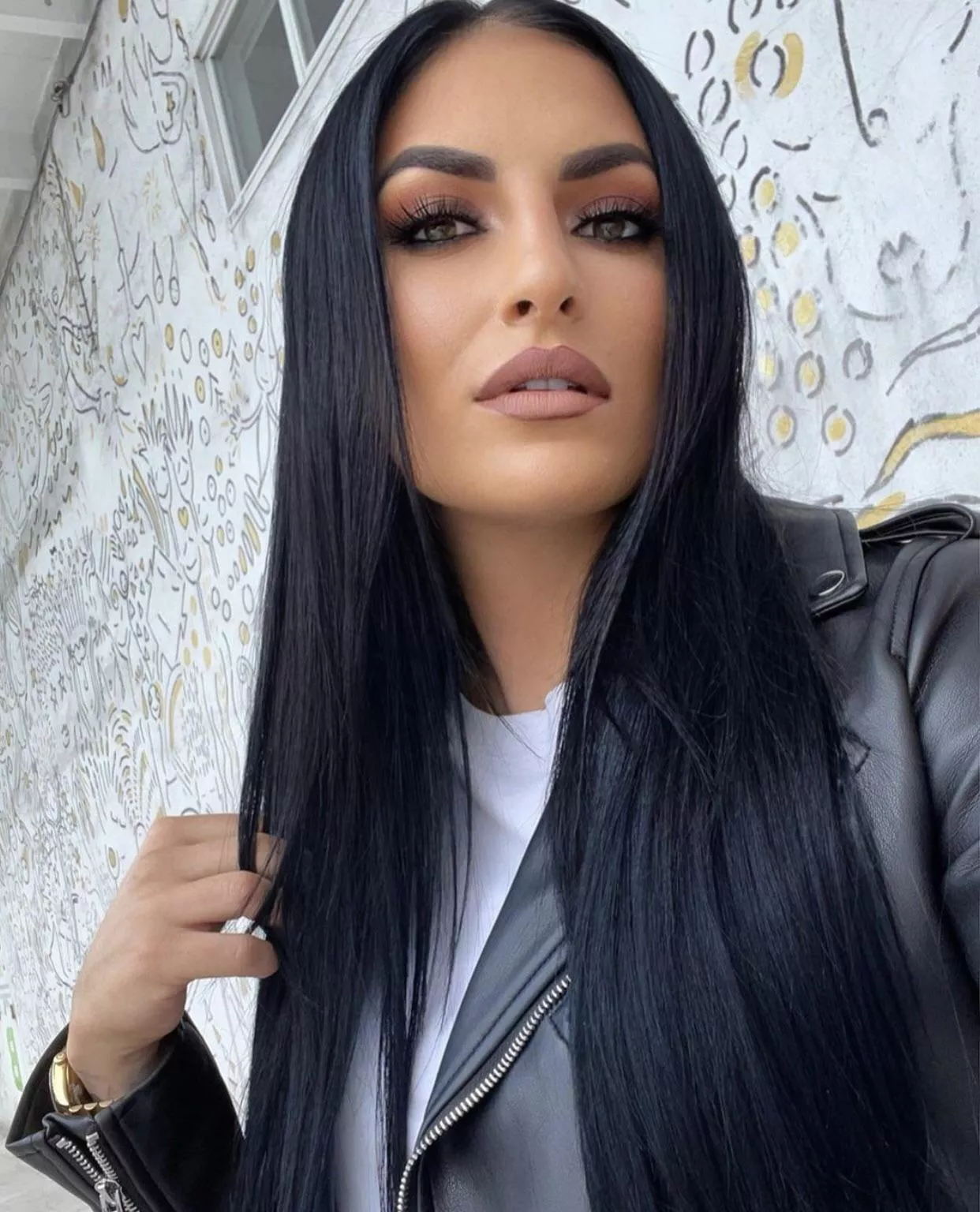 Sonya 🤤 Sonya 🤤