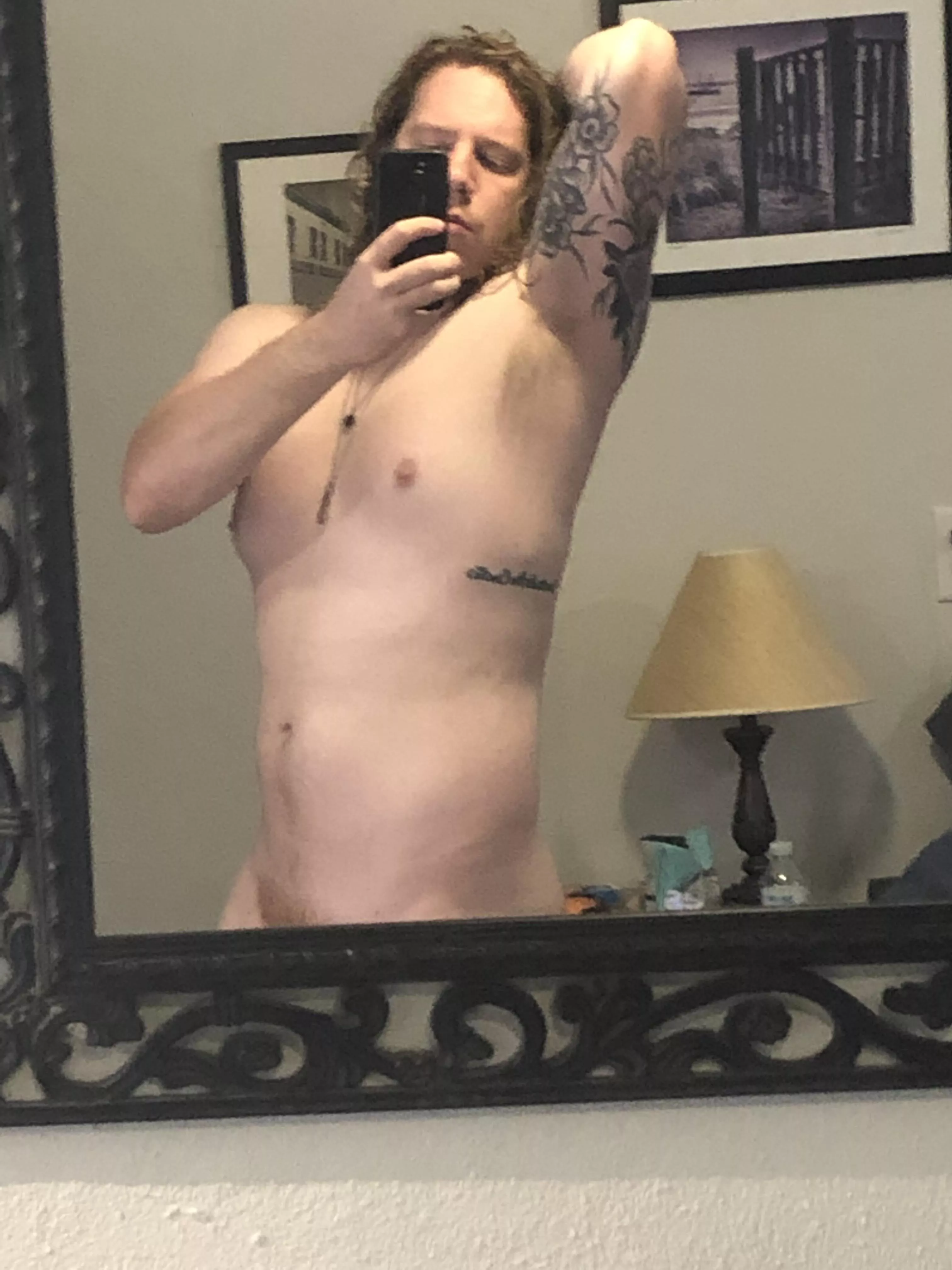 Sorry for the mild post but I felt cute 🖤