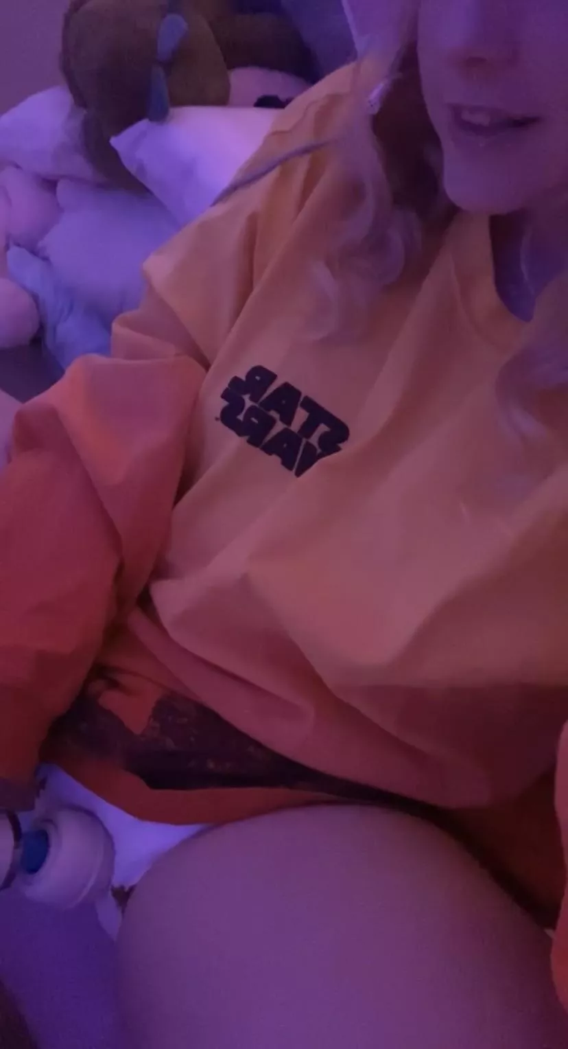 sorry i haven’t posted in a while, i got my wisdom teeth out, but here’s one from the archives