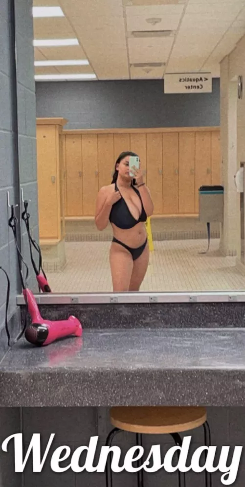 Sorry if my boobs are too big ๐ฅบ