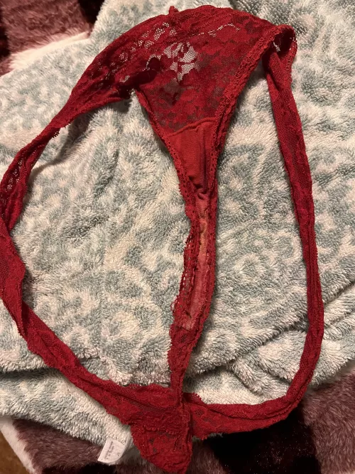 Sorry it’s been a while. Here is a fresh pair from yesterday 😉