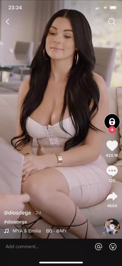 Source or actress name ?