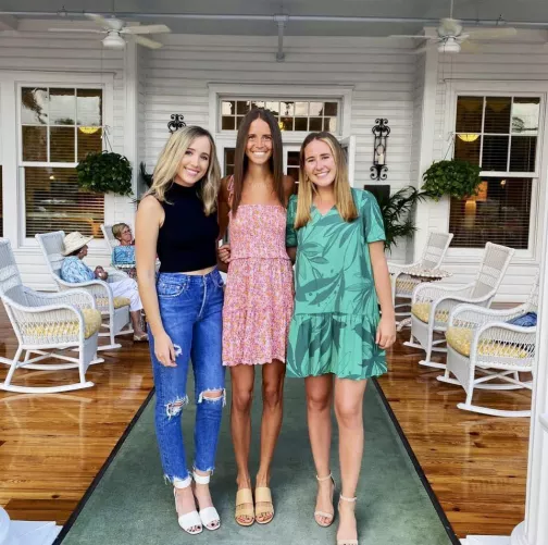 Southern belles Southern belles