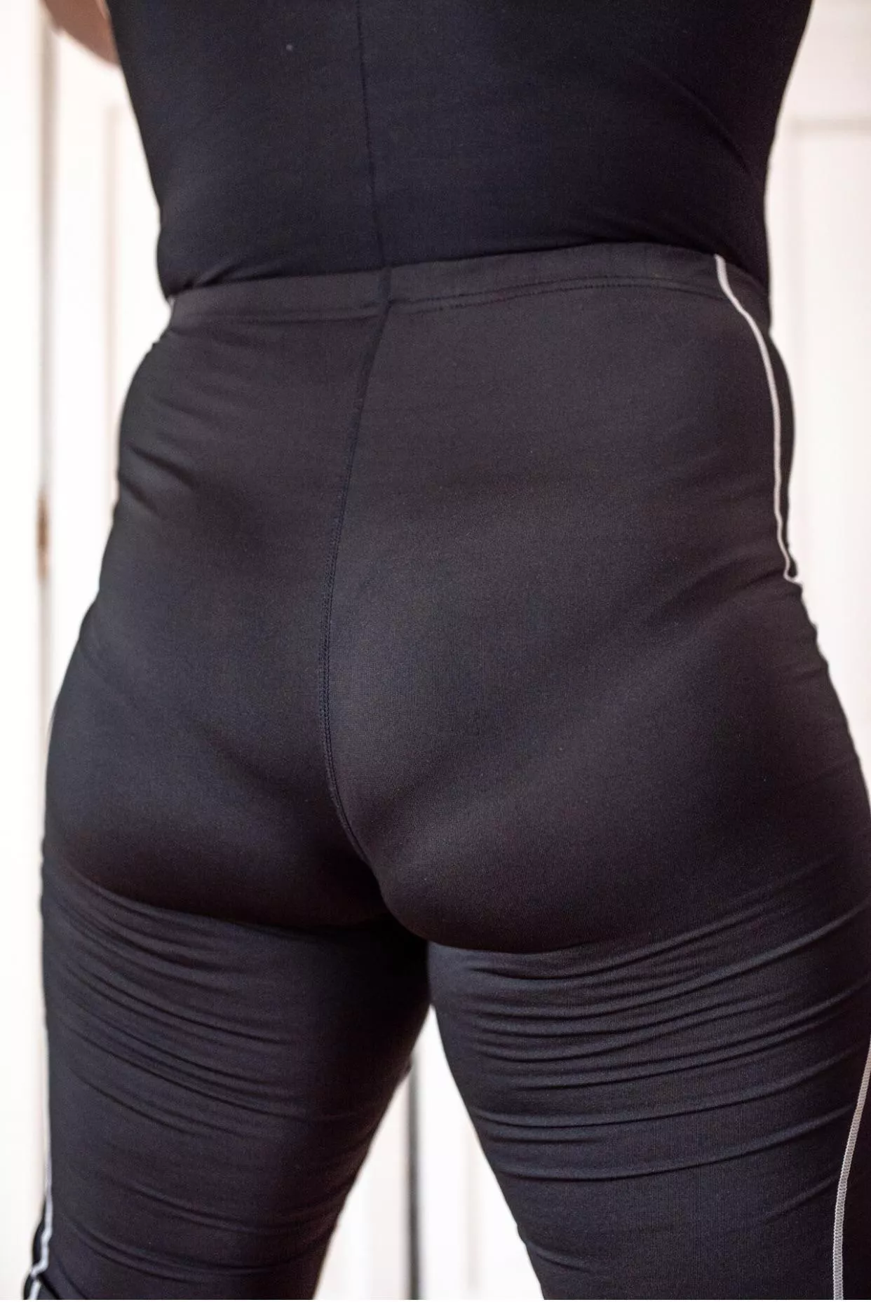 Spandex butt. Spandex butt.