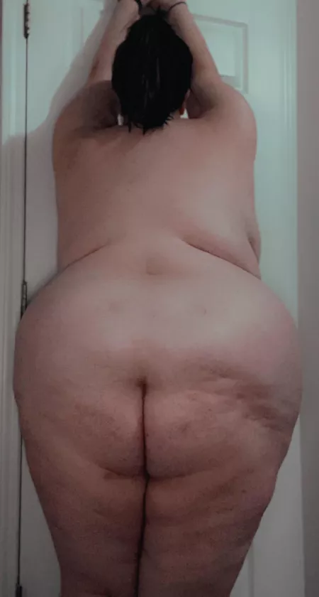 spank me and pull my hair π€€π€€