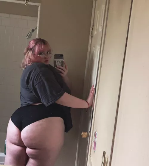 spank meπ