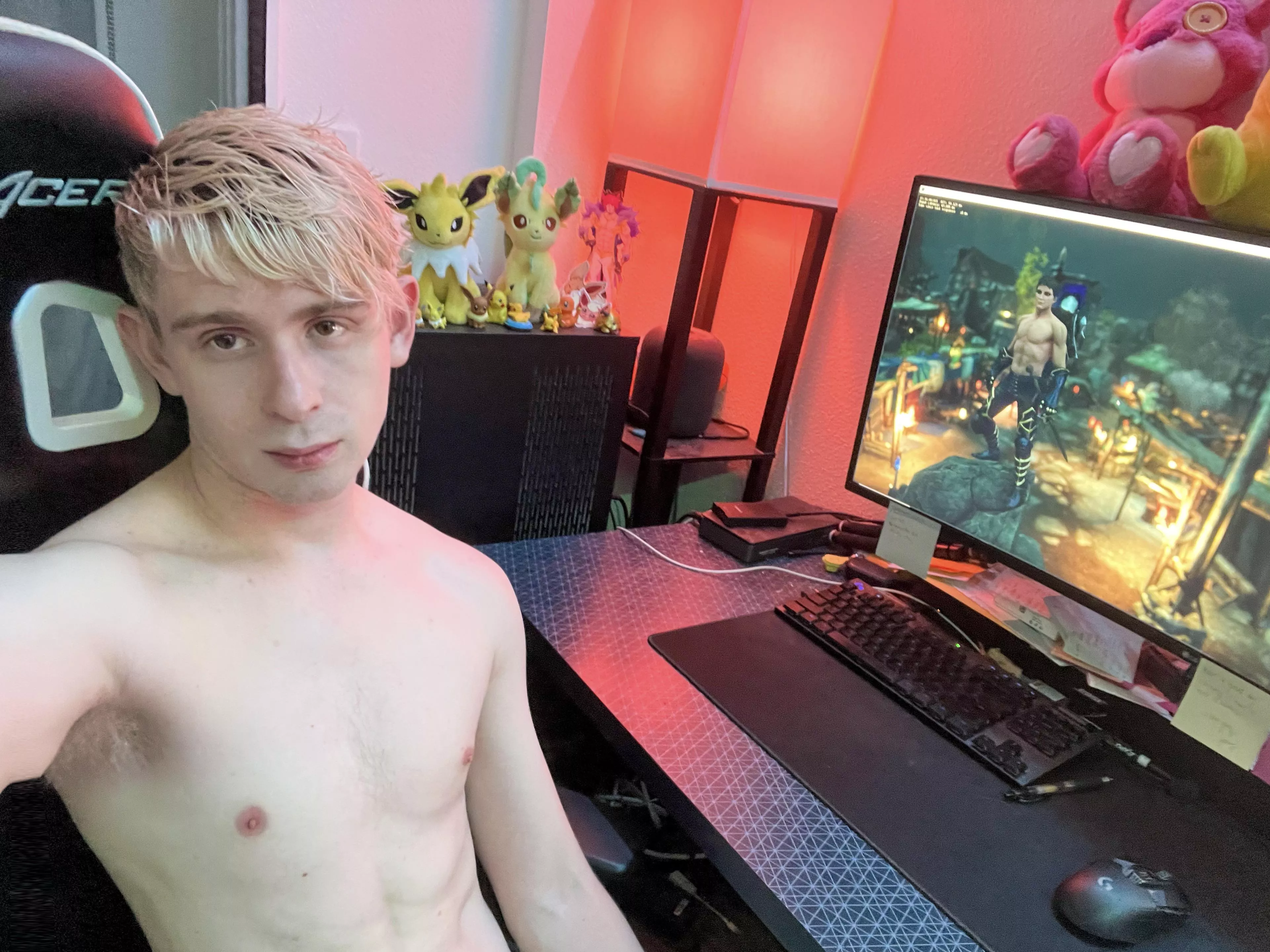 Spending Halloween playing New World, hopefully my lack of a costume is okay ;p Spending Halloween playing New World, hopefully my lack of a costume is okay ;p