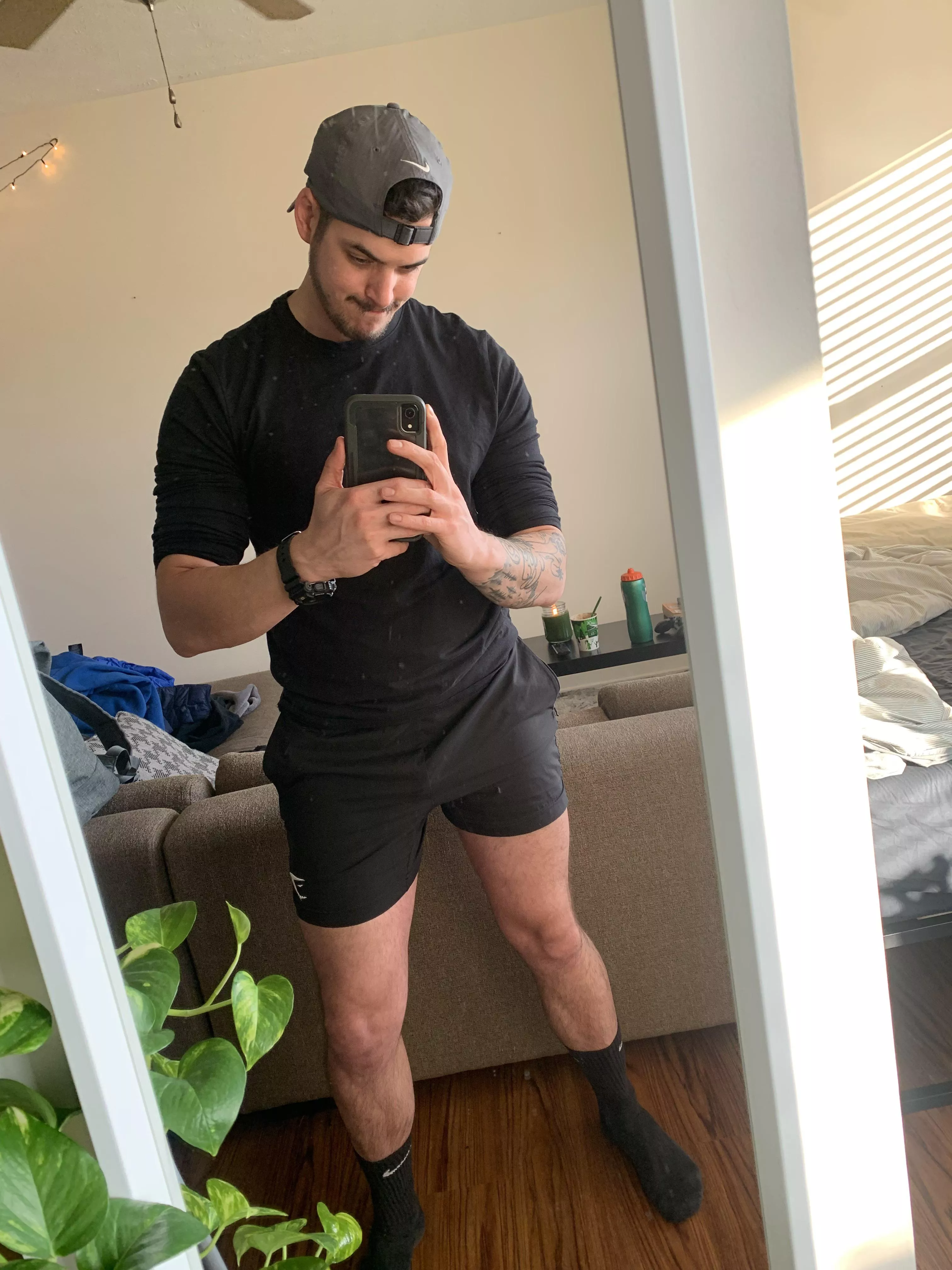 Spent my entire day binging the Scream movies and eating like crap because self care Sunday