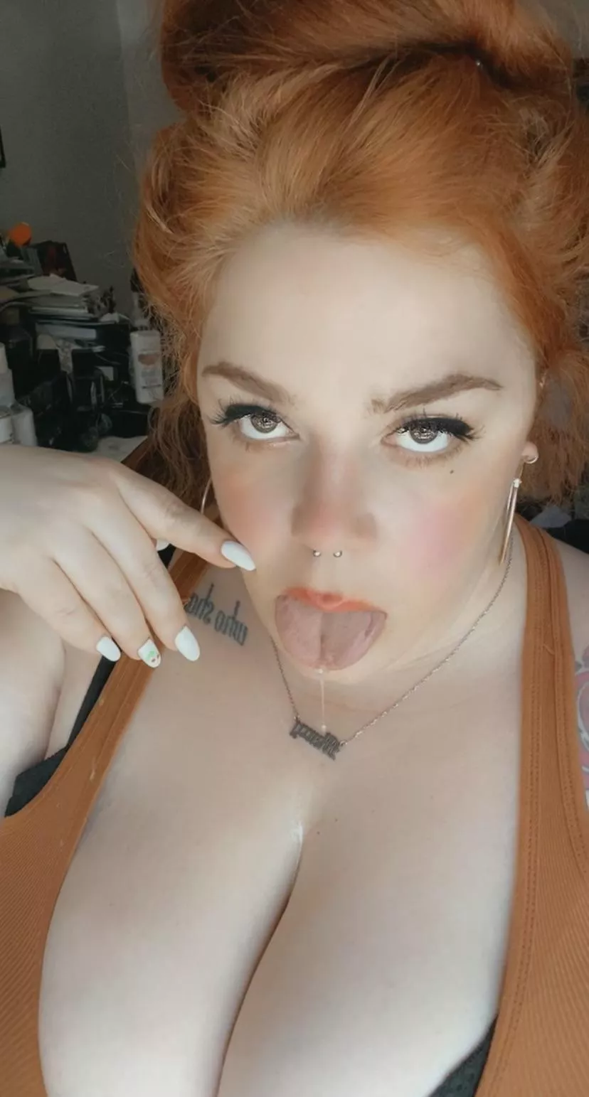 Spit in my mouth daddy ?