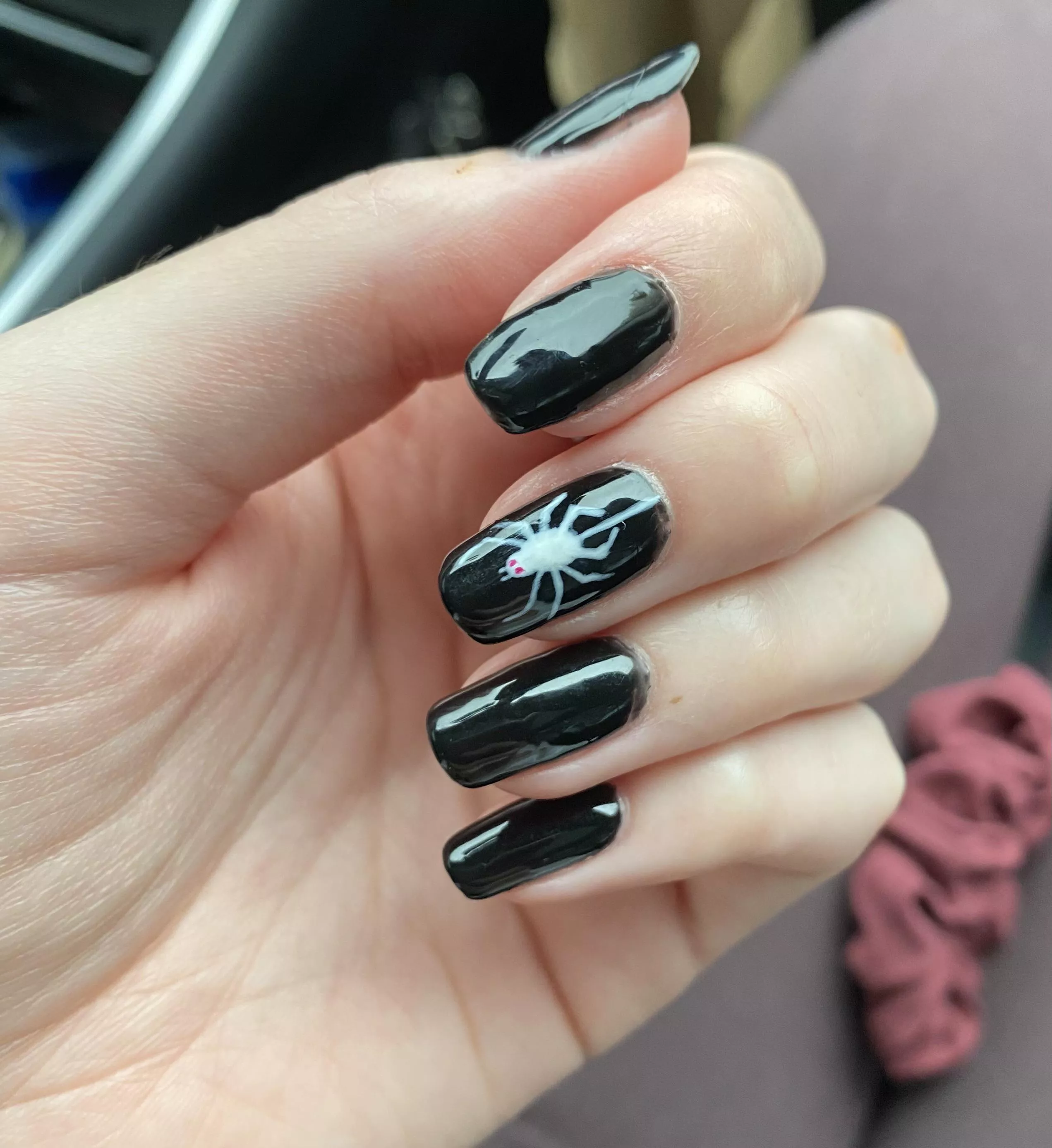 Spooky nail art🕸
