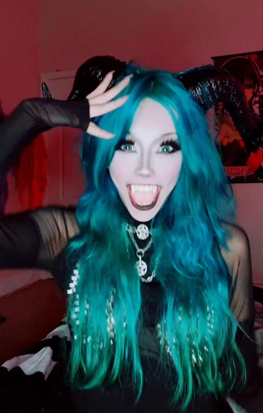 spooky seasonnn spooky seasonnn