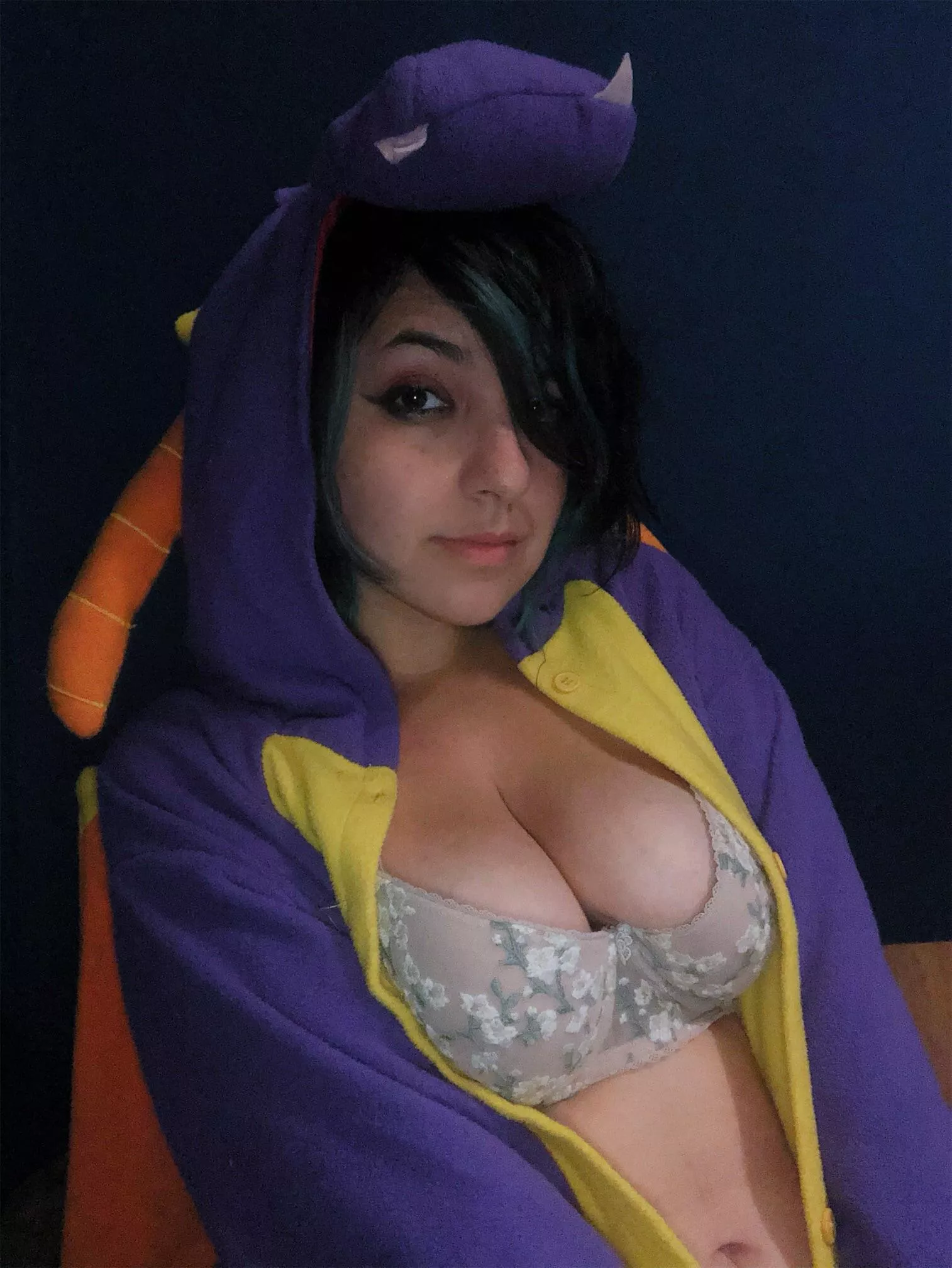 Spyro the dragon onesie and I’m ready for the cold weather . Spyro the dragon onesie and I’m ready for the cold weather .