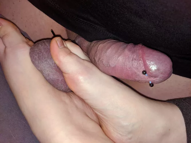 Squeezing him gently with my cute feet 🥰