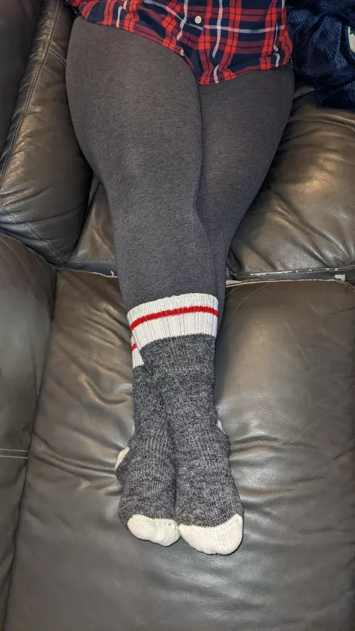 Start a fire...and cum warm me up ๐ฃโฅ๏ธ