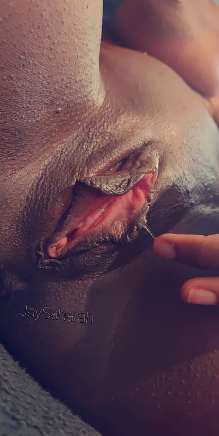 Start the day off right... creampie my pretty pussy