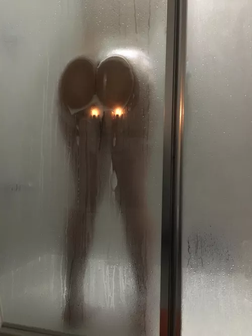 Steamy 🍑 Steamy 🍑