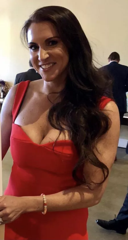 Stephanie boobs got me like π