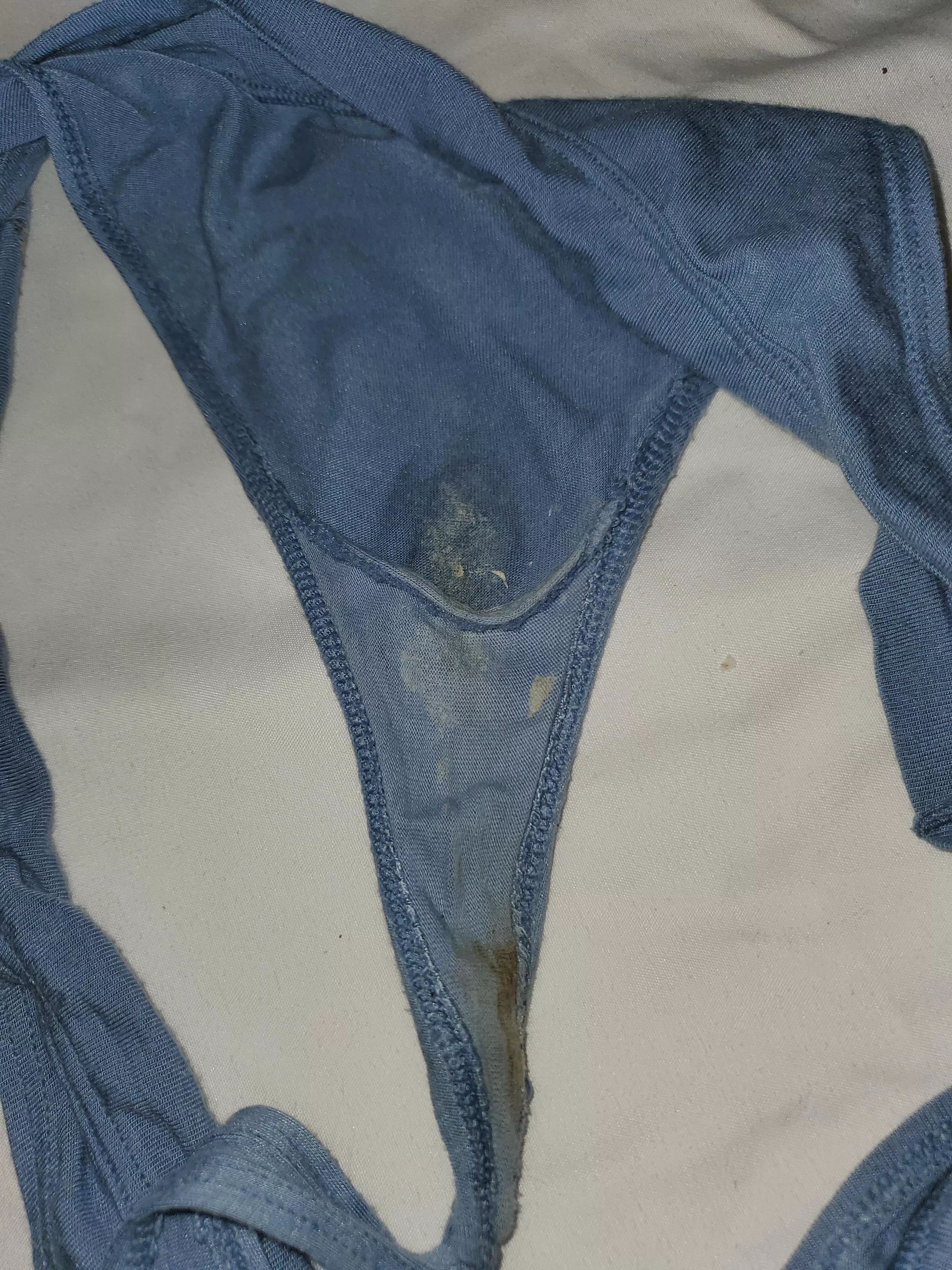 Stepmom hasn't showered in a few days, these smell amazing