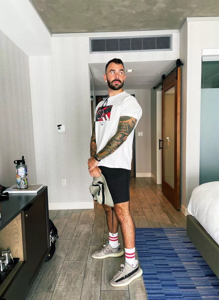 Still feeling shy but you guys give me a lot of confidence 😜