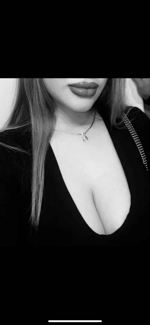 Still looking for possible playmates !