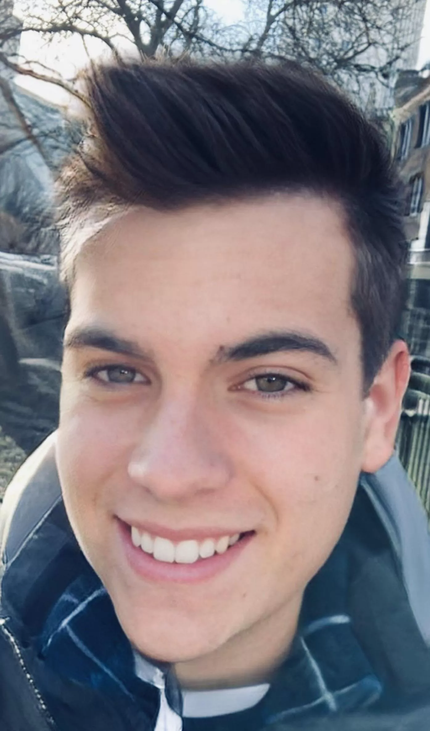 Still managed a smile despite officially entering my 20s today 🎂 My wish is to lose my chipmunk cheeks before I turn 21 😇