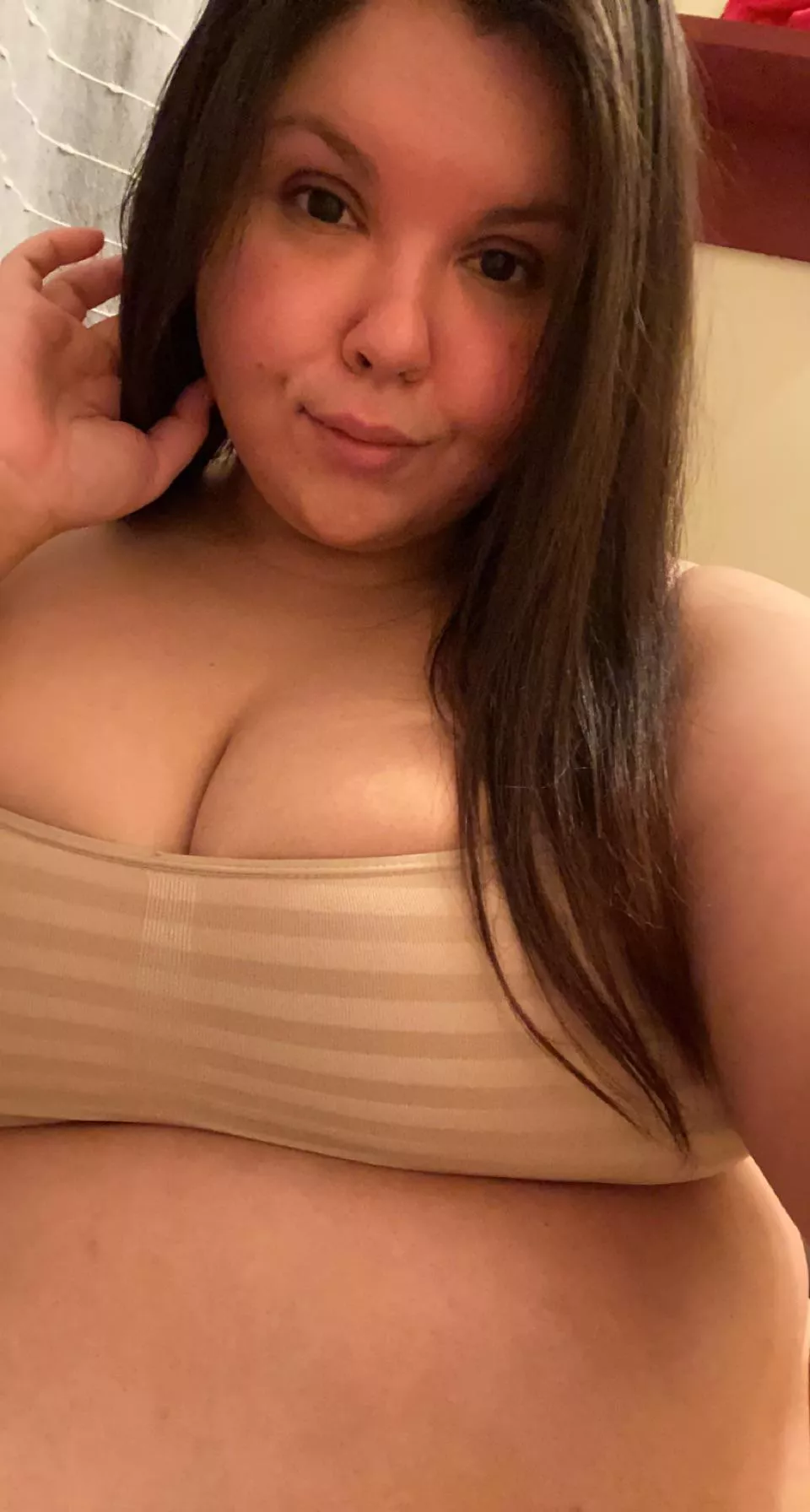 still sad, but at least i look cute ☺️