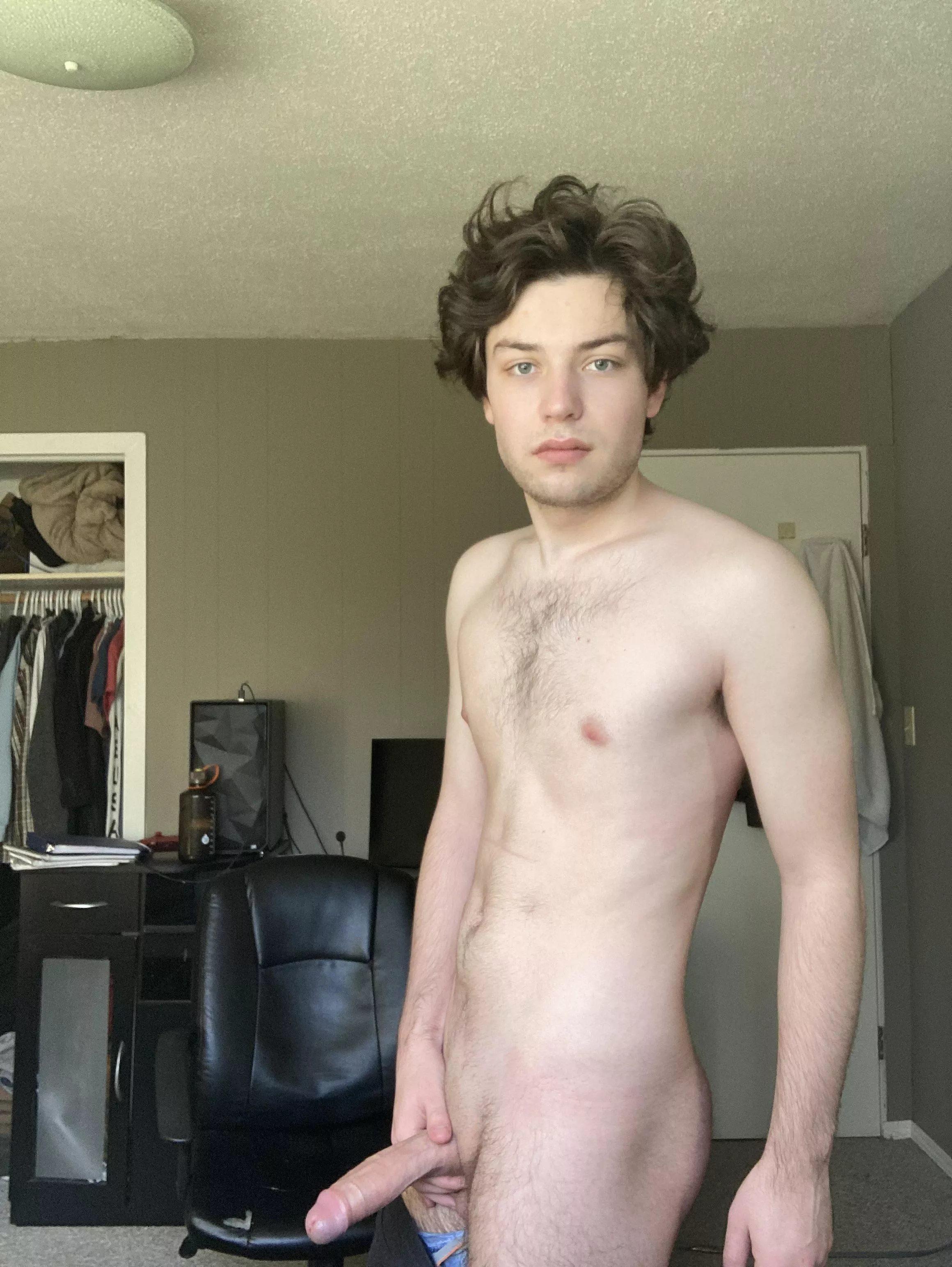 Stop scrolling 🛑 ✋