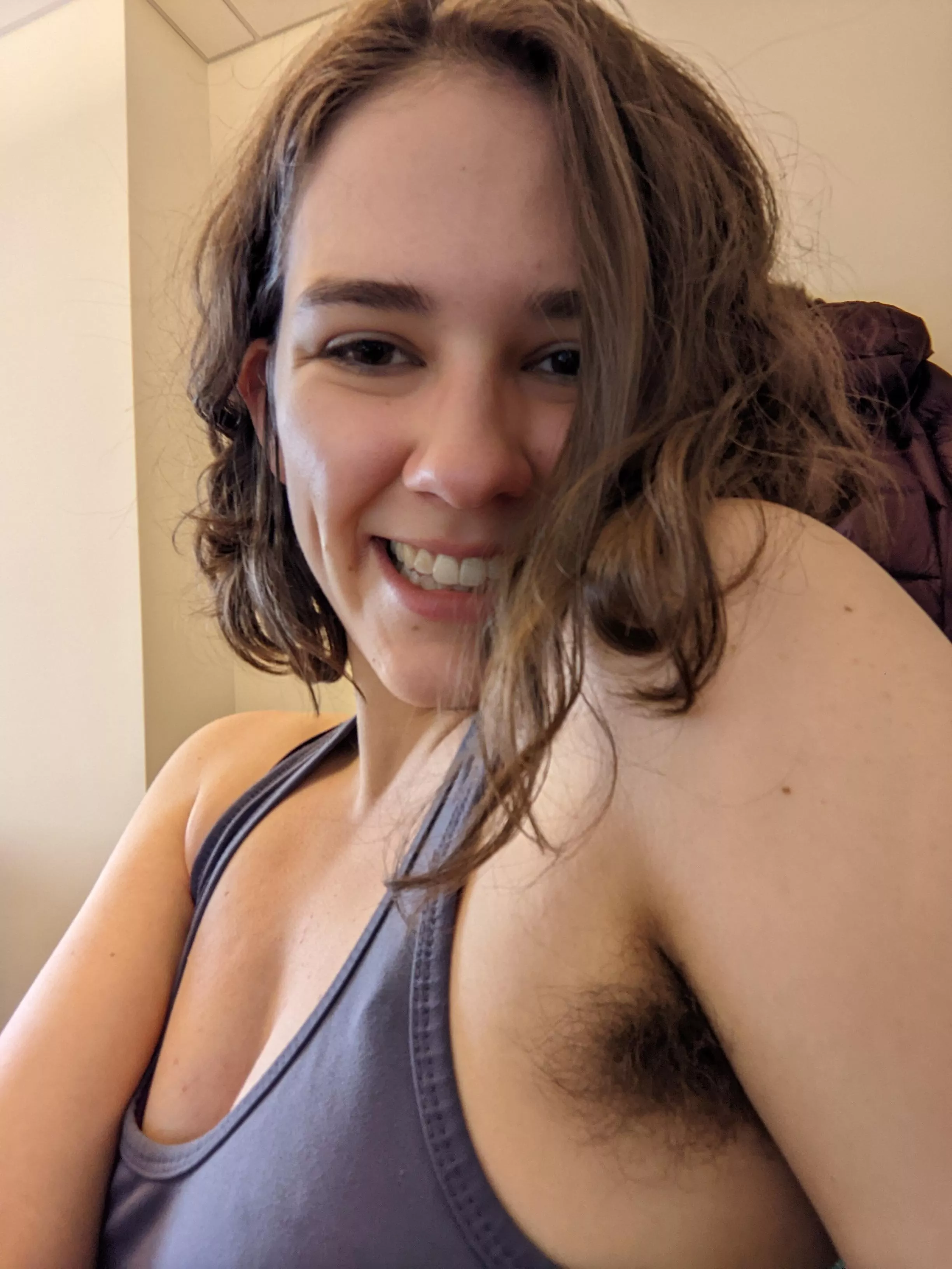 Stopped for a quick selfie at my job - do you want to be my coworker?