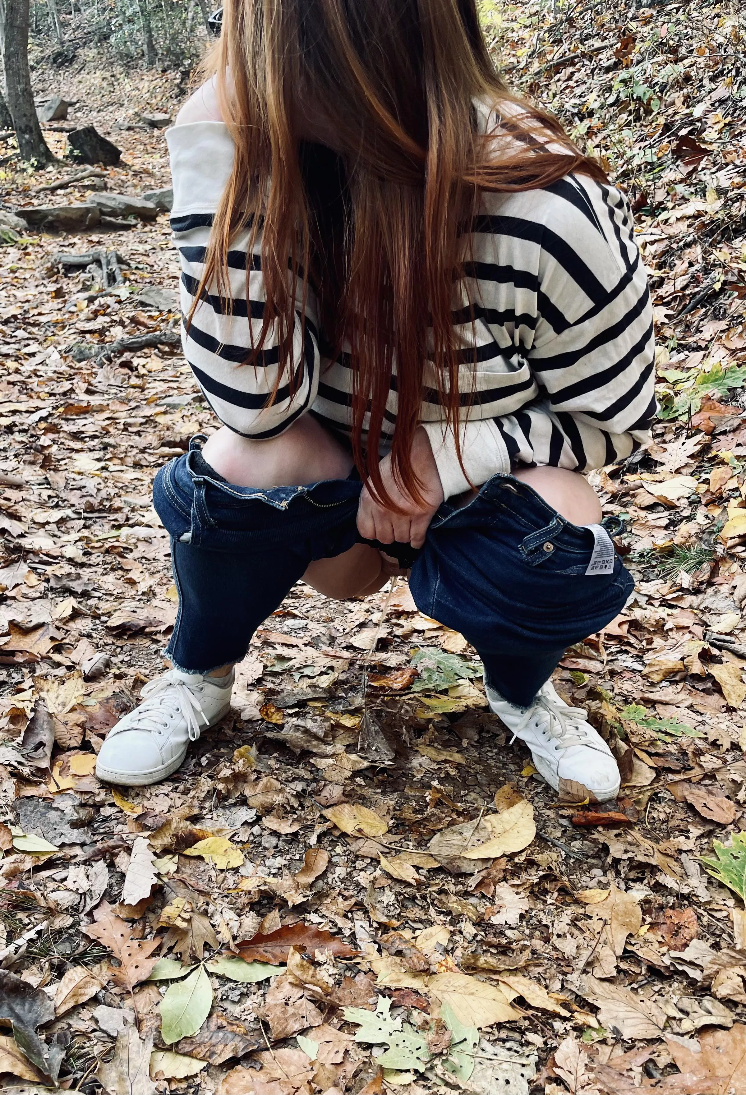 Stopping and squatting mid hike on the trail! The other hikers had to have seen me! 🙈 Stopping and squatting mid hike on the trail! The other hikers had to have seen me! 🙈