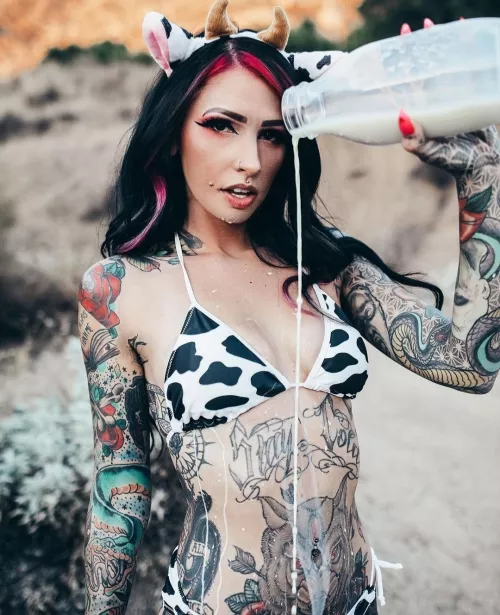 Straight moves, no announcement