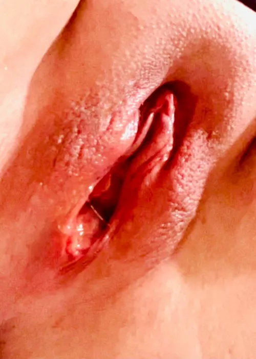 Stretched up close 🤤💛 Stretched up close 🤤💛